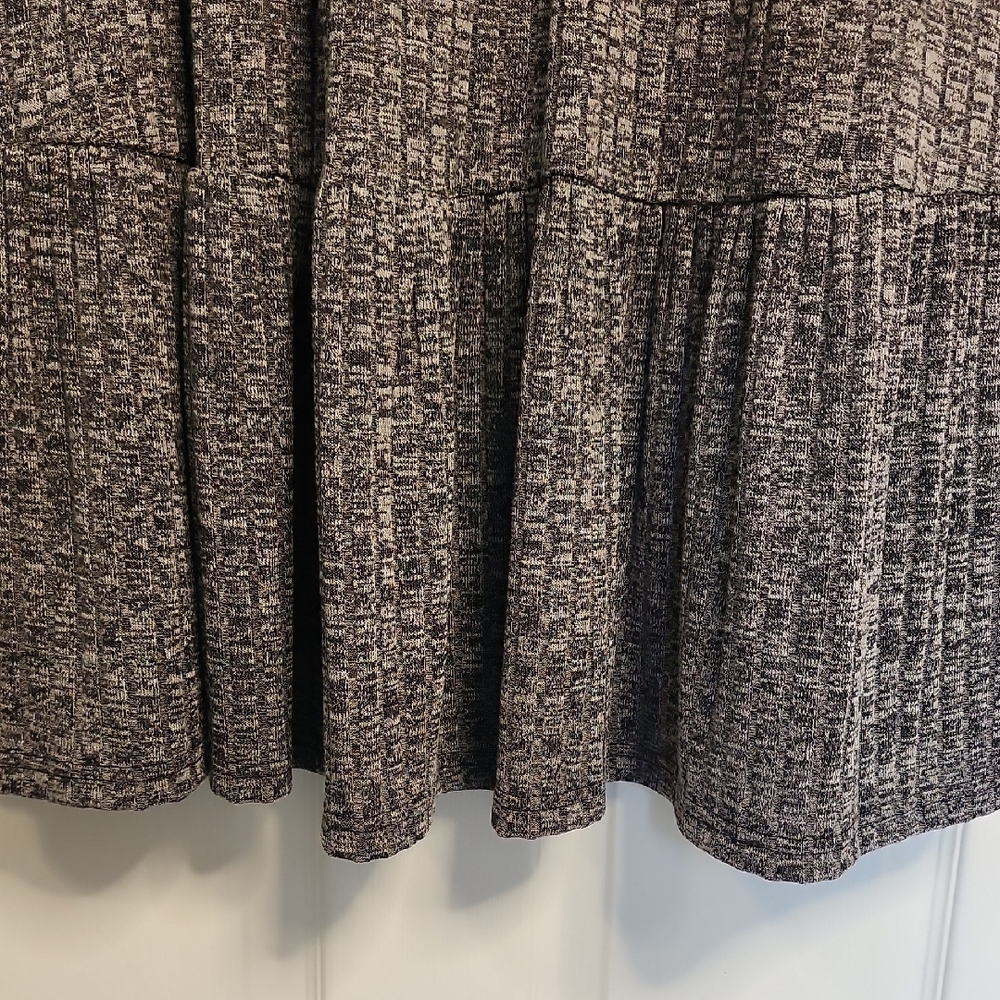 SHEIN Charcoal Long Sleeve Dress - Picture 4 of 10